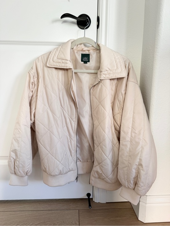 wild fable Jackets & Blazers - wild fable Beige Quilted Bomber Jacket